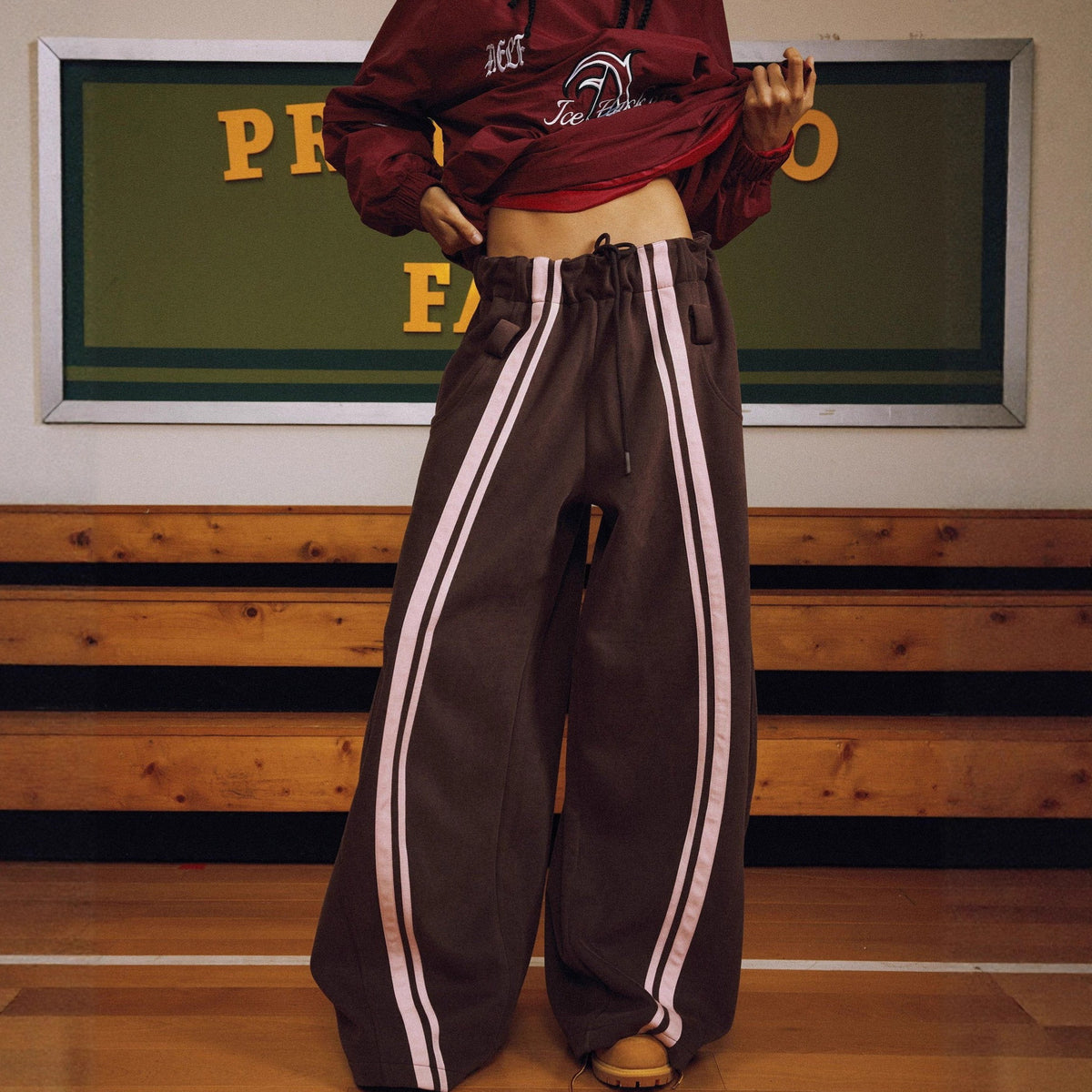 PANTALÓN BARREL COMBINADO RAYAS