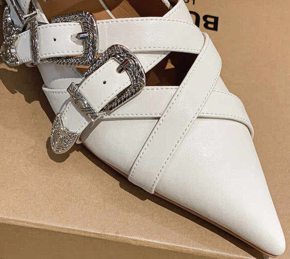 Zapato plano hebilla