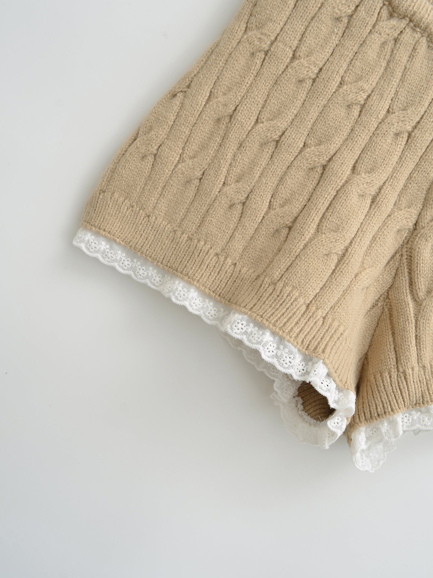 Shorts punto tiro alto