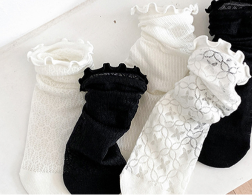 Calcetines calados ondulado