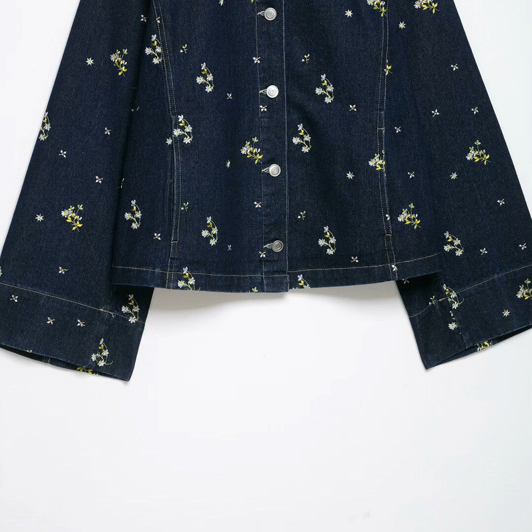 CAZADORA DENIM BORDADA