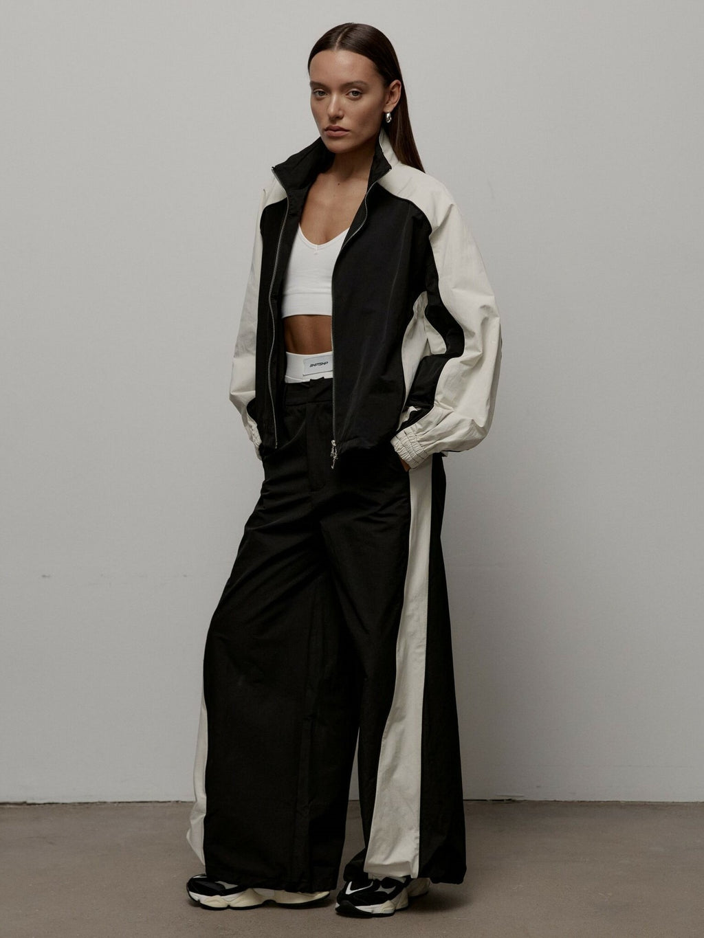 CONJUNTO DEPORTIVO COLOR-BLOCK