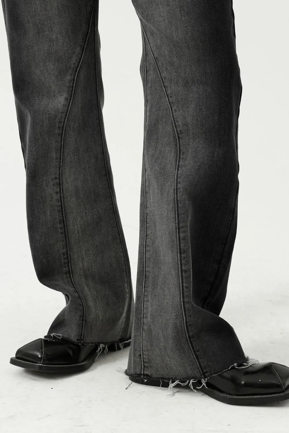 Jeans bajo deshilachado