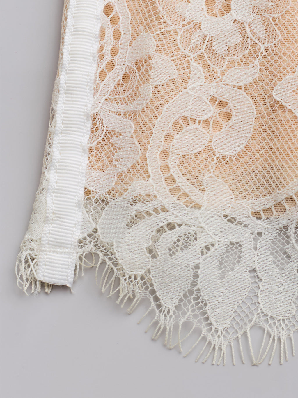 Top corsetero encaje