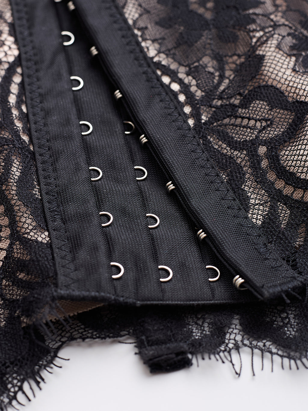 Top corsetero encaje