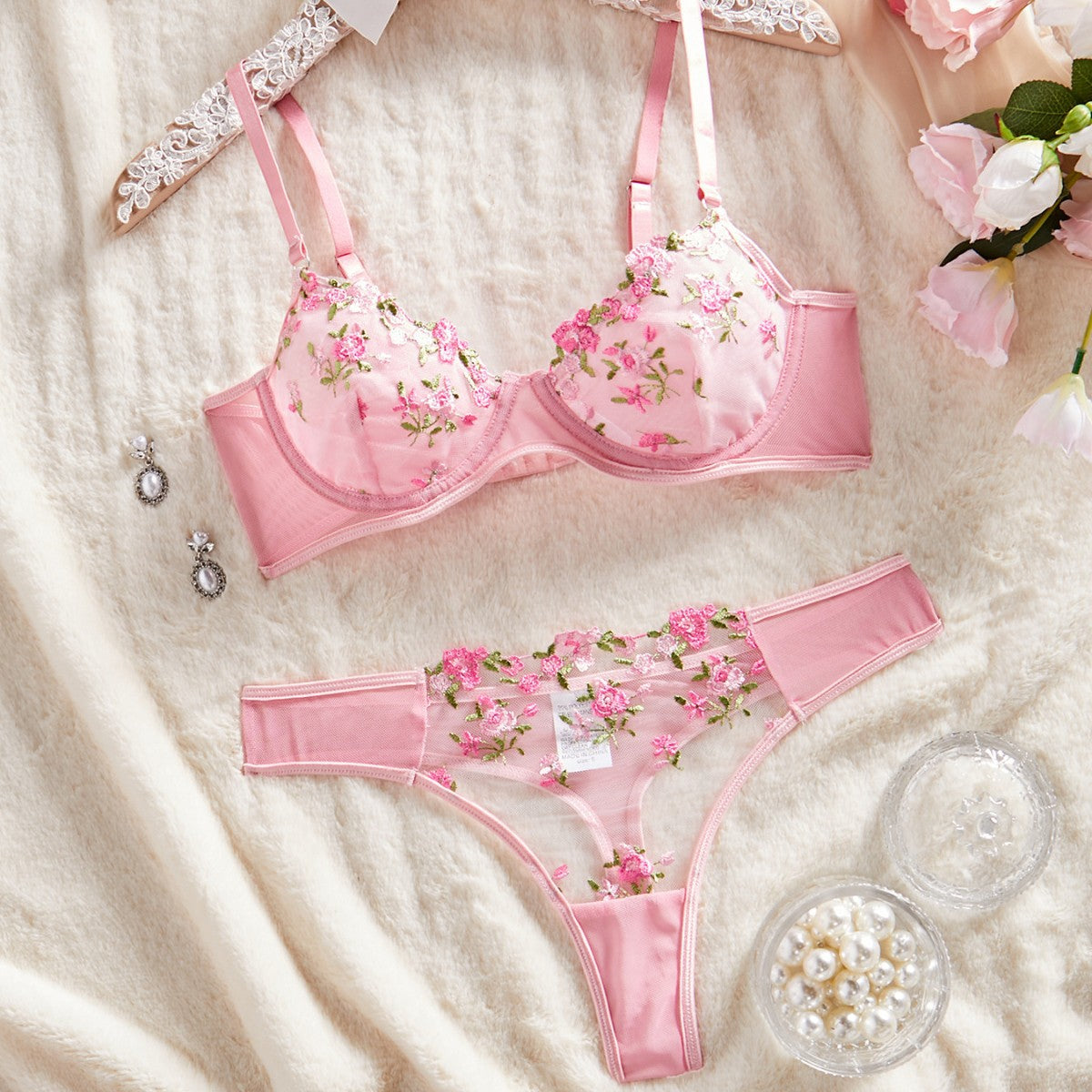 Set lencería floral