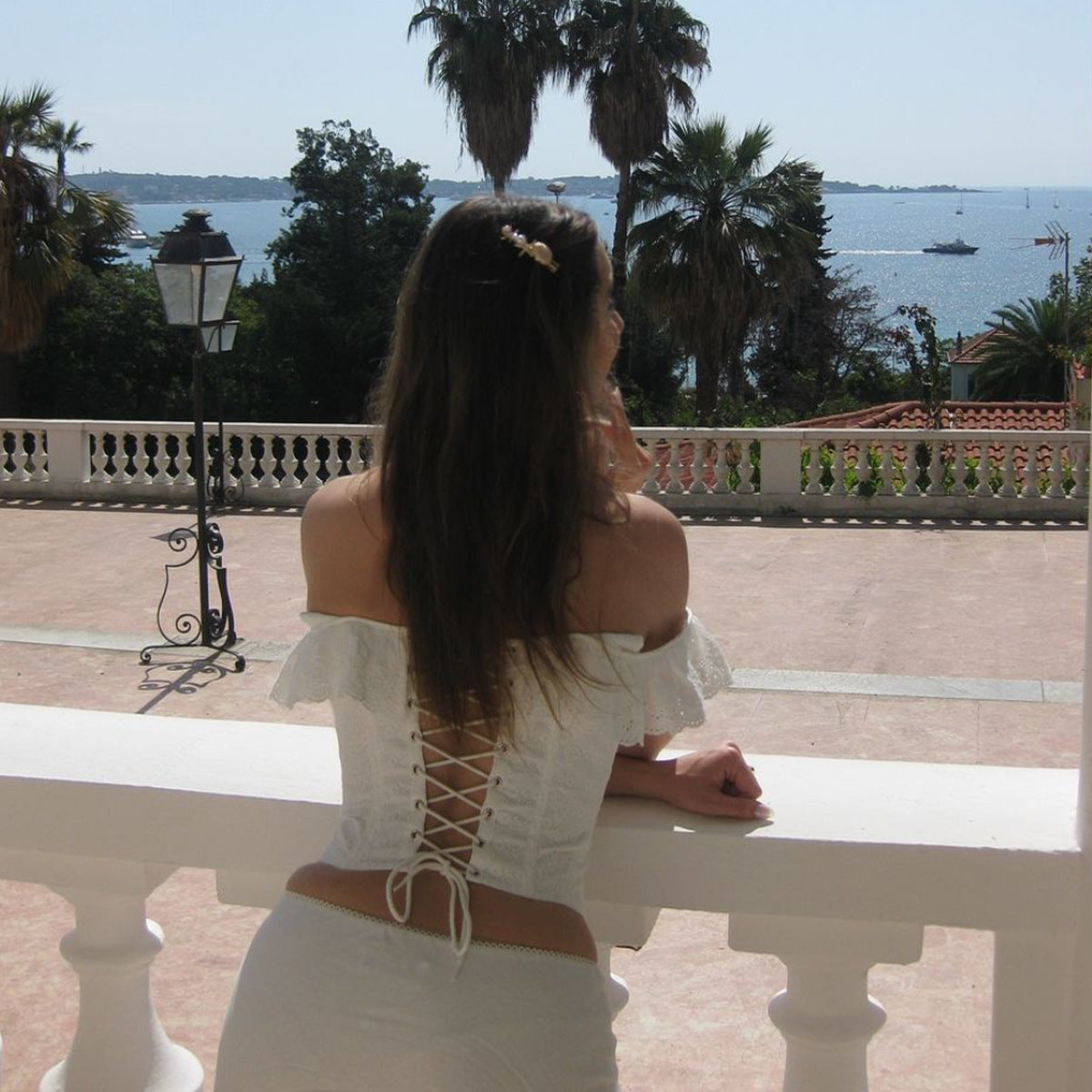 Top corpiño volantes