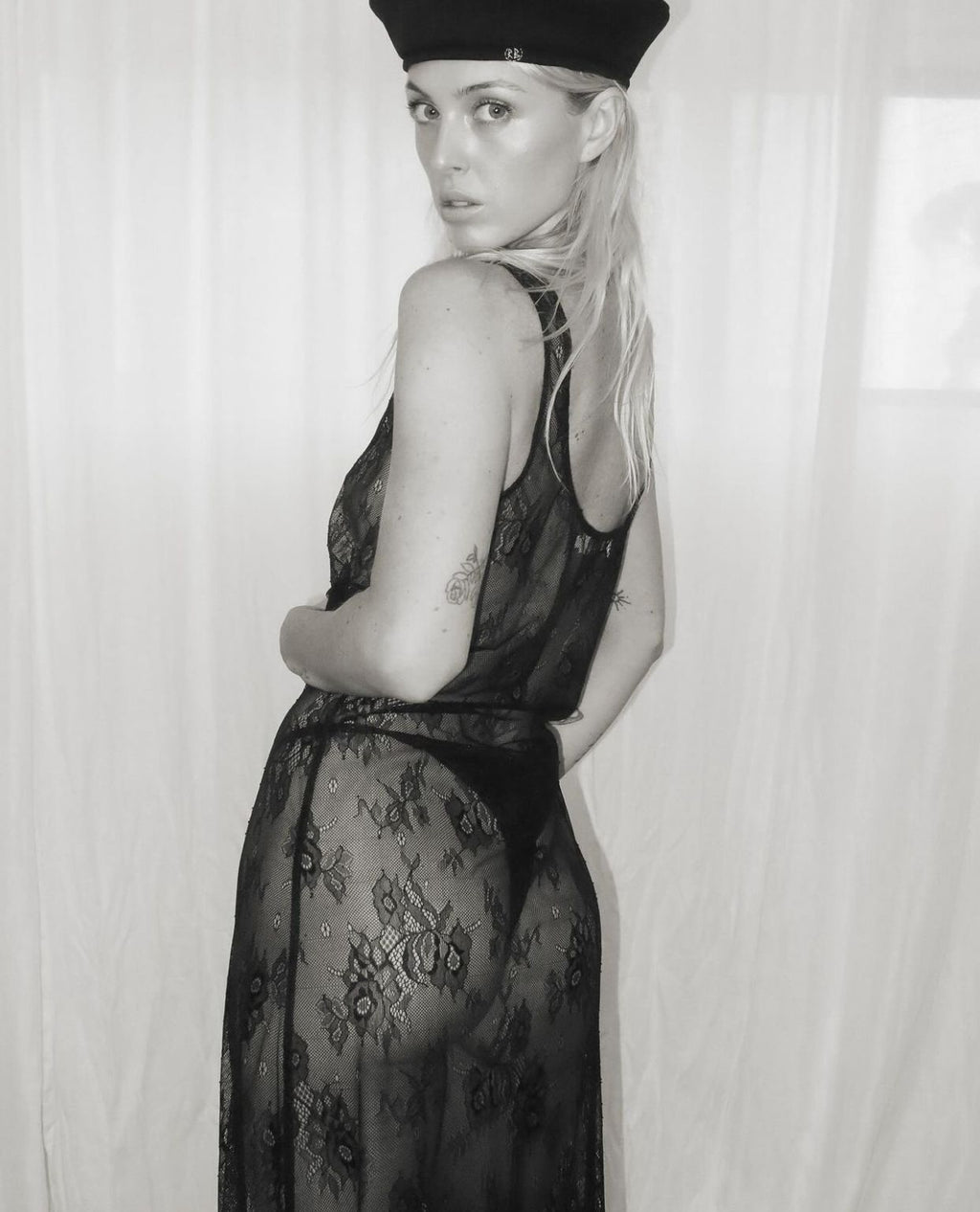 Vestido slip encaje