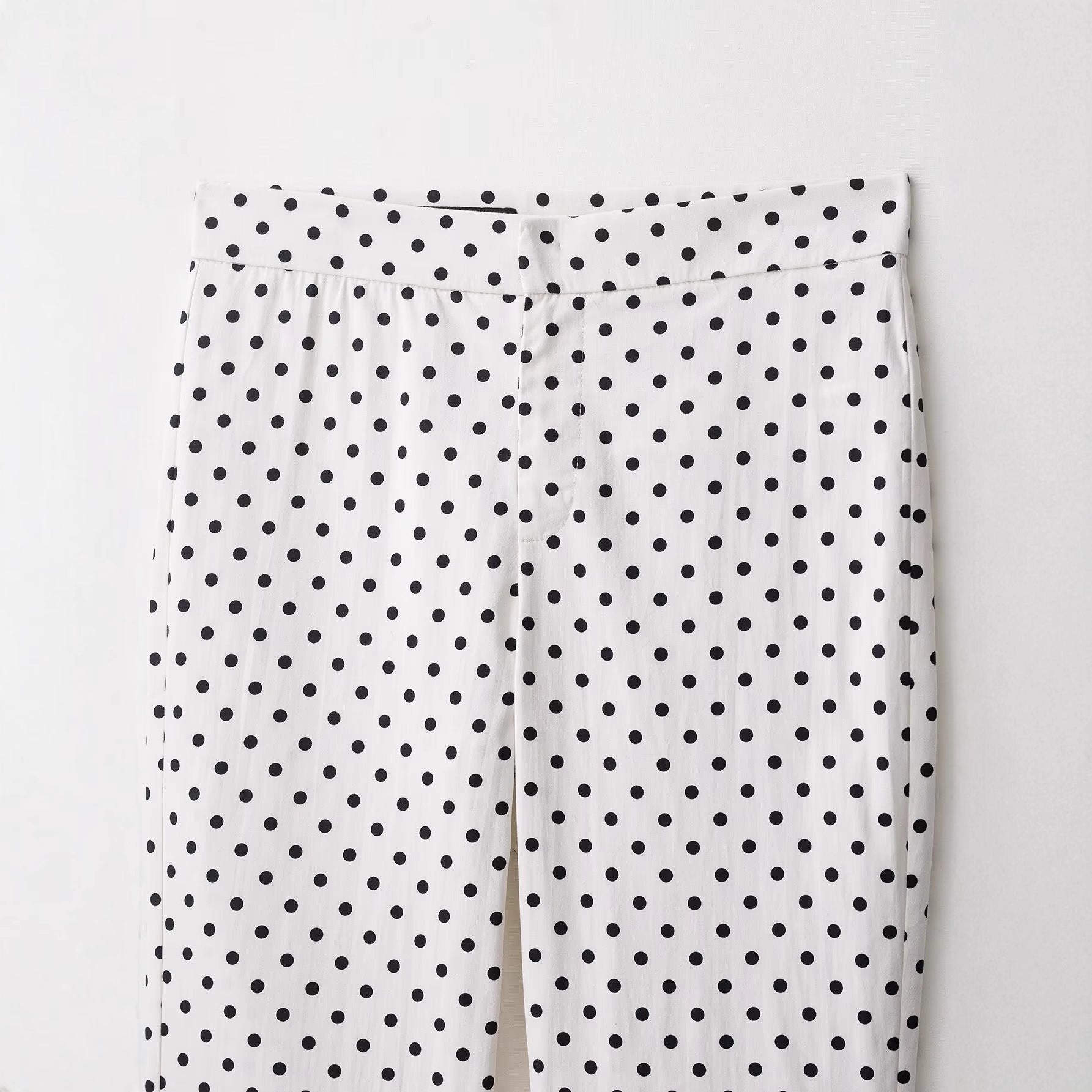 Pantalón flare lunares