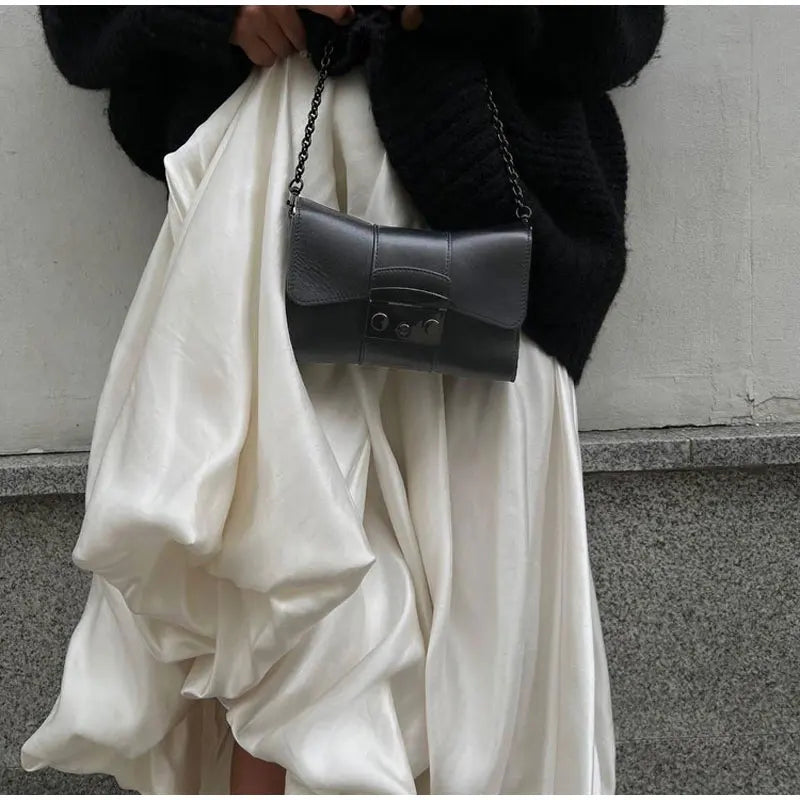 Falda maxi abullonada