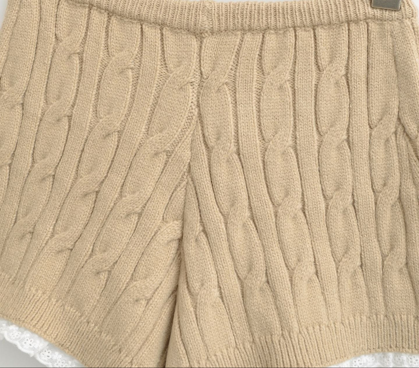 Shorts punto tiro alto