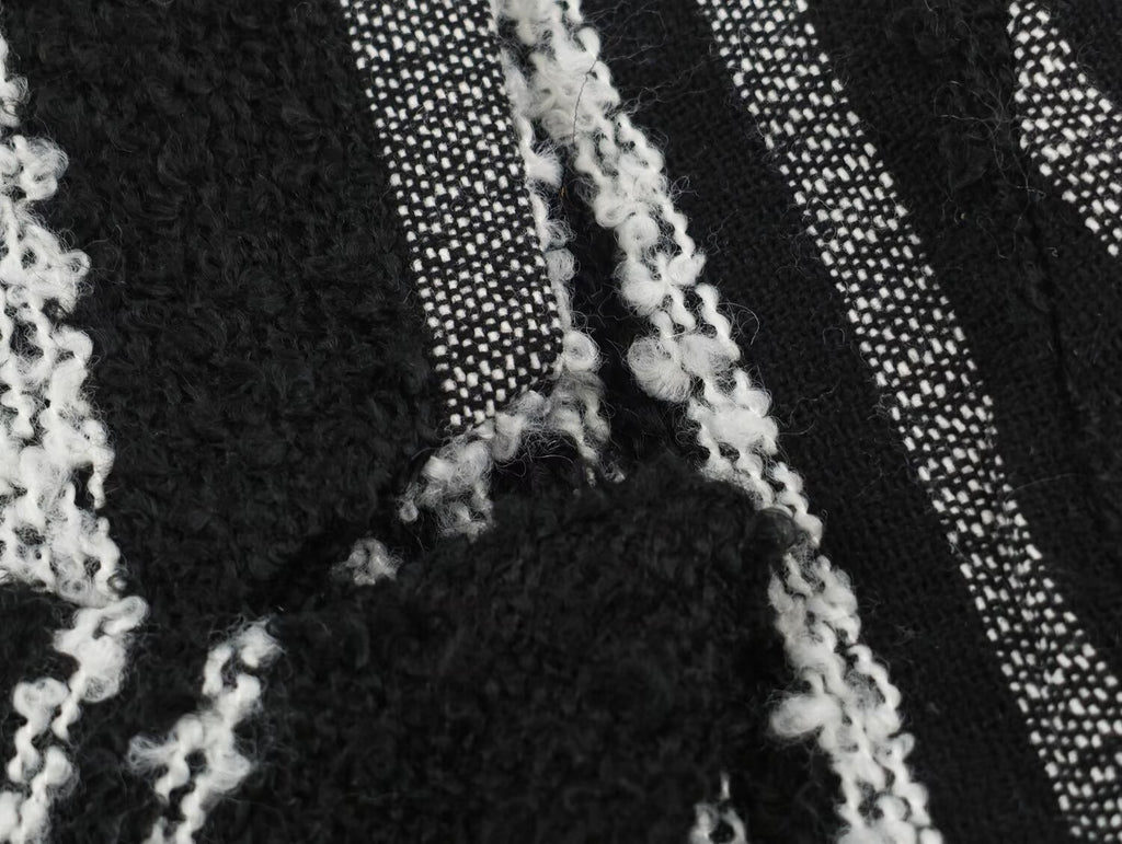 ABRIGO LARGO TEXTURA RAYAS