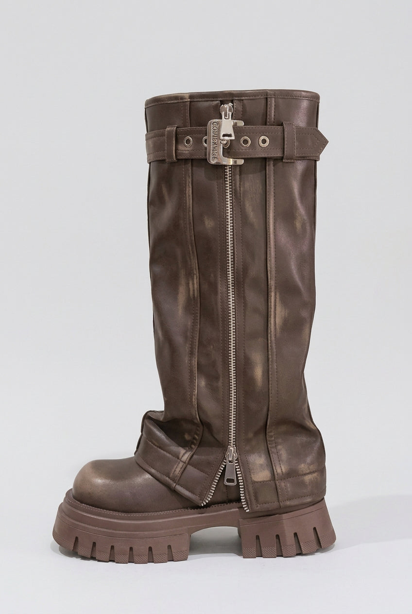 BOTA ALTA TRACK HEBILLAS